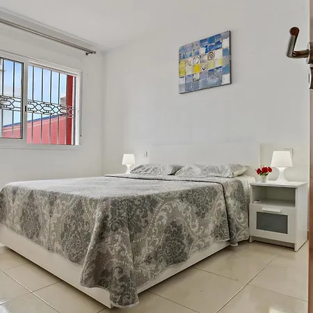 Apartment Incredible Sunset Apartment, Huge Terrace, Parking, Air C *