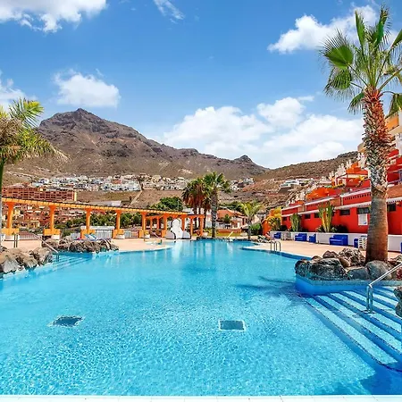 Incredible Sunset Apartment, Huge Terrace, Parking, Air C