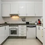 INCREDIBLE SUNSET Apartment, Huge Terrace, Parking, Air C *