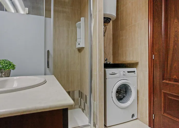 Incredible Sunset Apartment, Huge Terrace, Parking, Air C Daire *